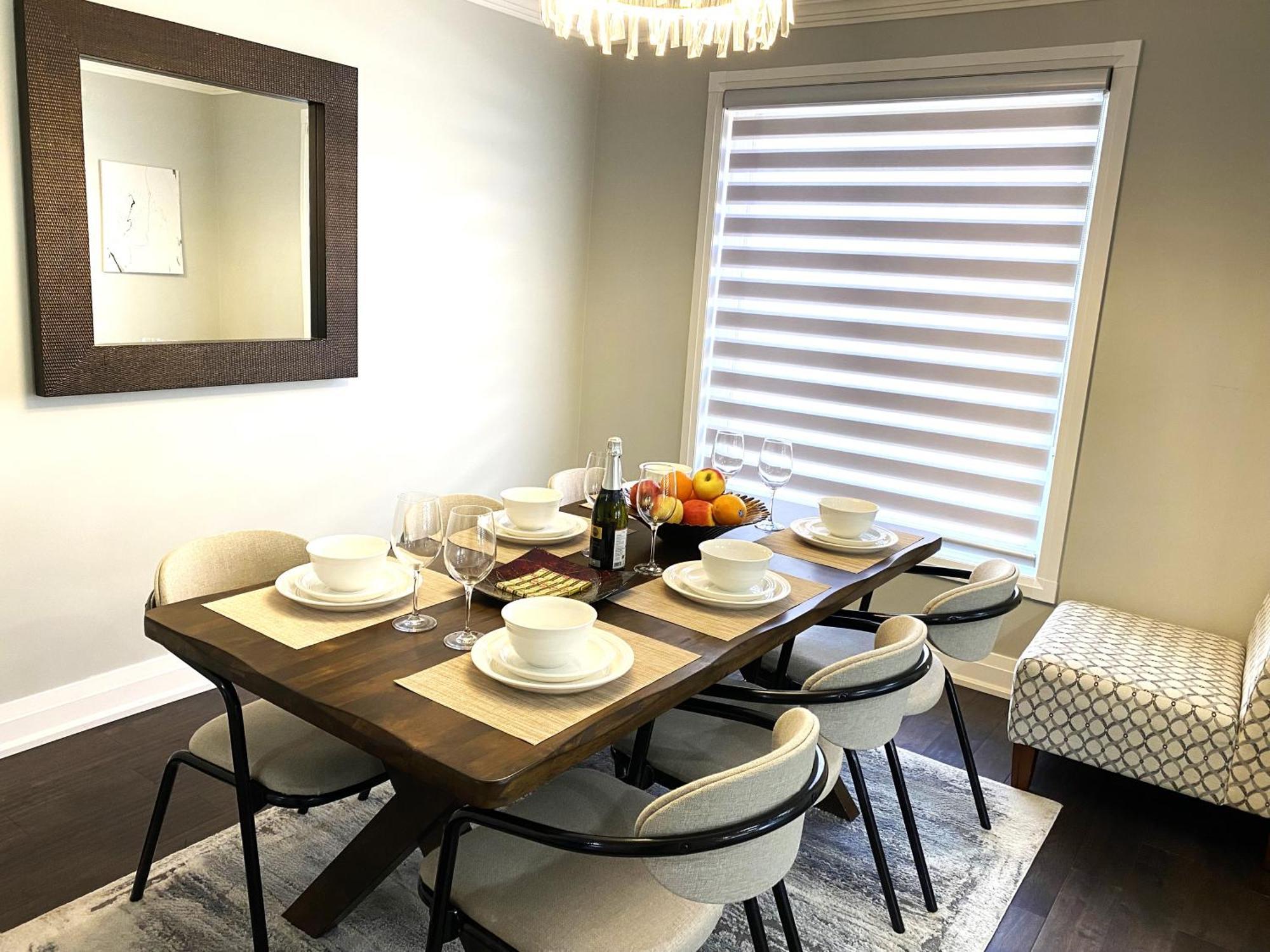 Iresidence In Toronto - Fantastic Vacation Home Bagian luar foto