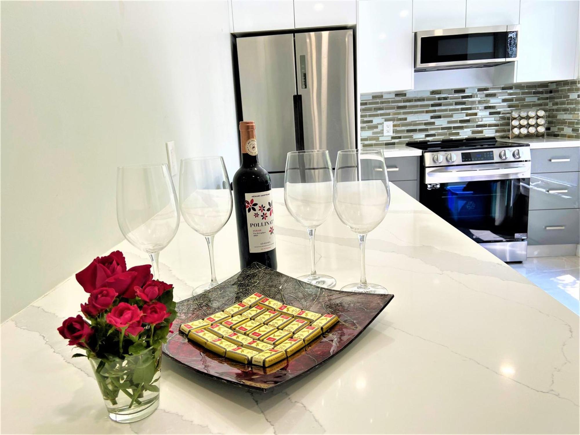 Iresidence In Toronto - Fantastic Vacation Home Bagian luar foto