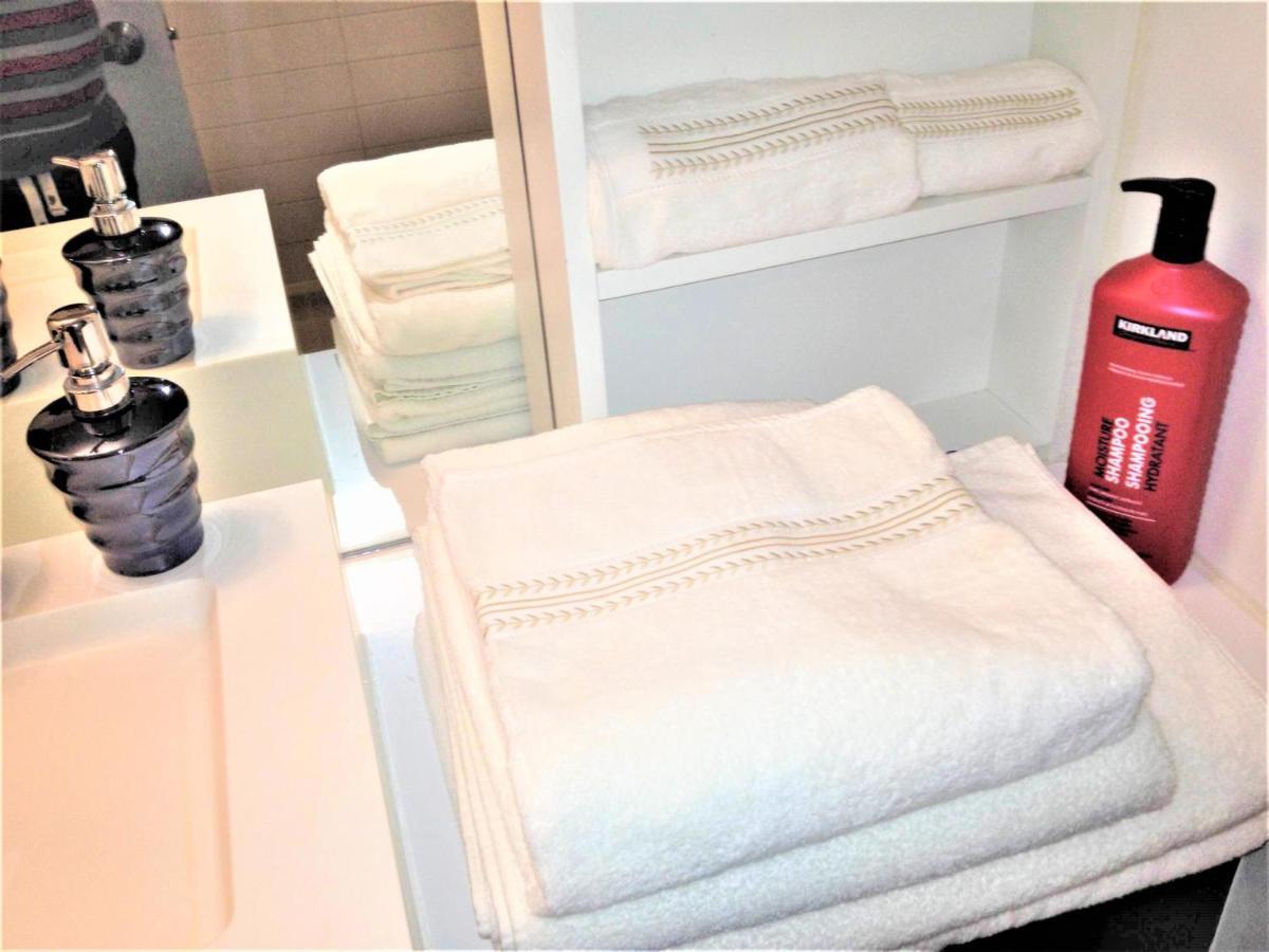 Iresidence In Toronto - Fantastic Vacation Home Bagian luar foto