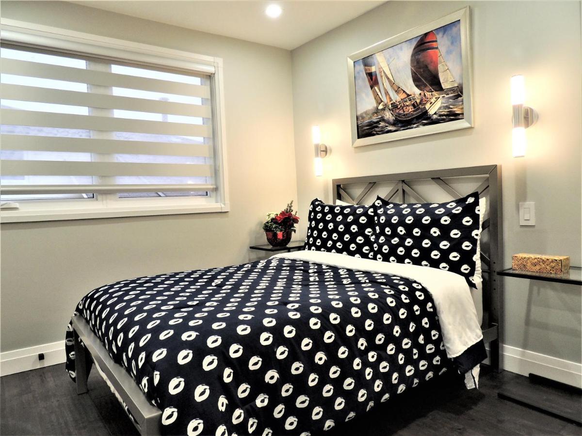Iresidence In Toronto - Fantastic Vacation Home Bagian luar foto
